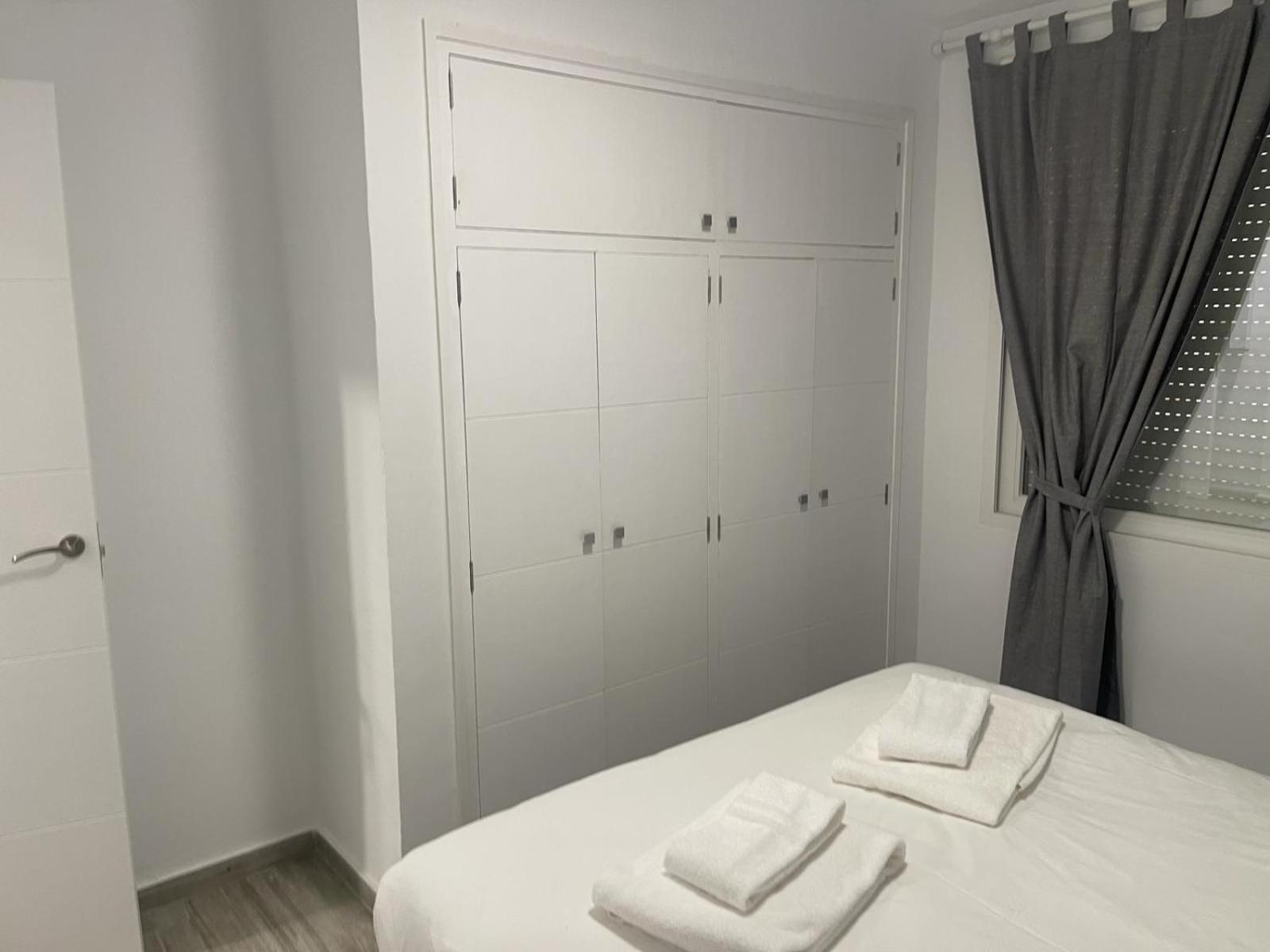Apartamentos Azonaicas Centro Tendillas Cordoba Luaran gambar